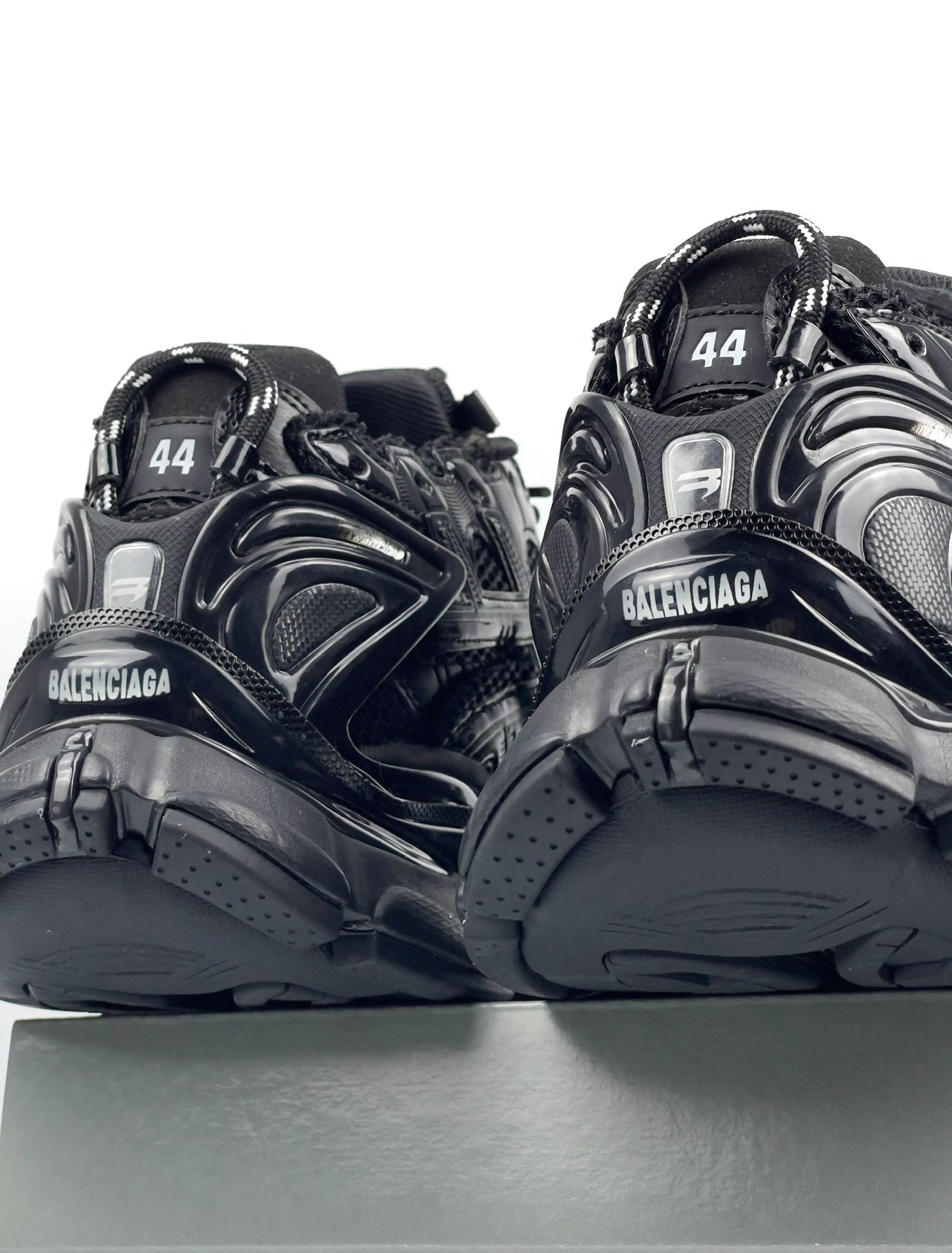 Balenciaga runners