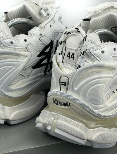 Balenciaga runners
